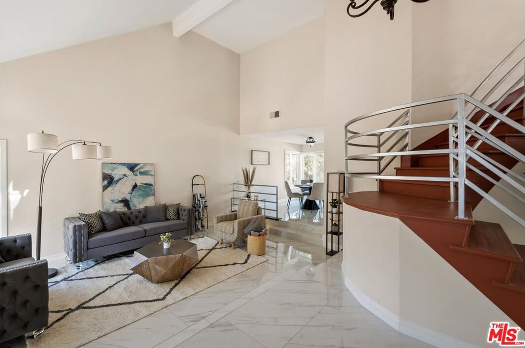 21327 Chirping Sparrow Rd, Pomona CA  91765-3702 exterior