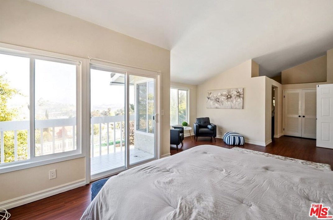 21327 Chirping Sparrow Rd, Pomona CA  91765-3702 exterior