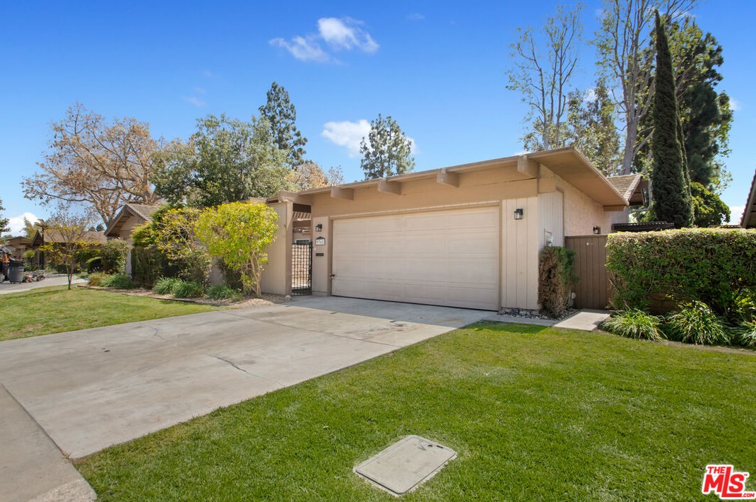 9362 Tudor Ln, Garden Grove, CA 92841