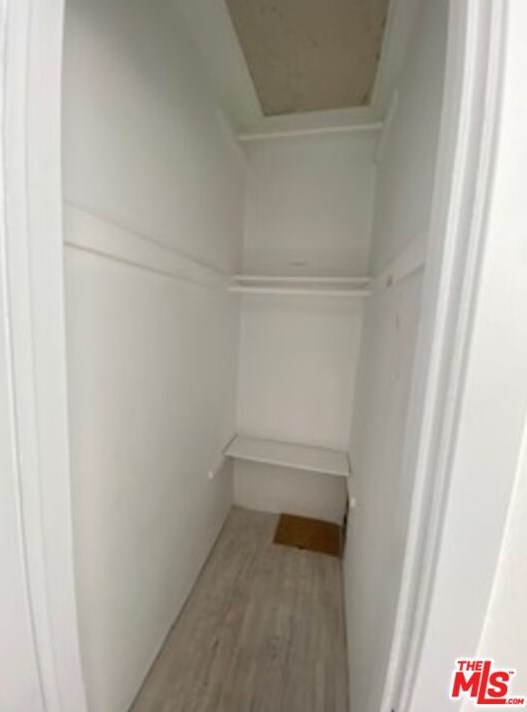 122 110th St, Los Angeles, CA 90061-2518
