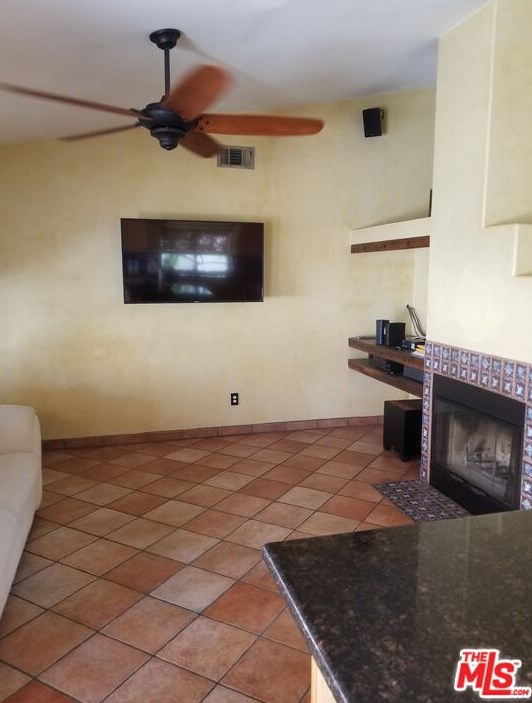 2794 W Calle Vista Dr, Rialto, CA 92377