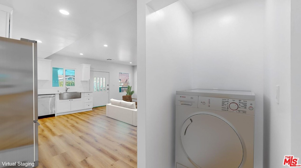 1018 49th St, Los Angeles CA  90011-5419 exterior