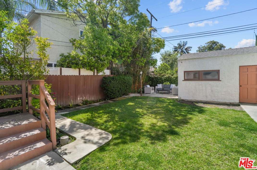 4123 Harter Ave, Los Angeles CA  90232-4014 exterior