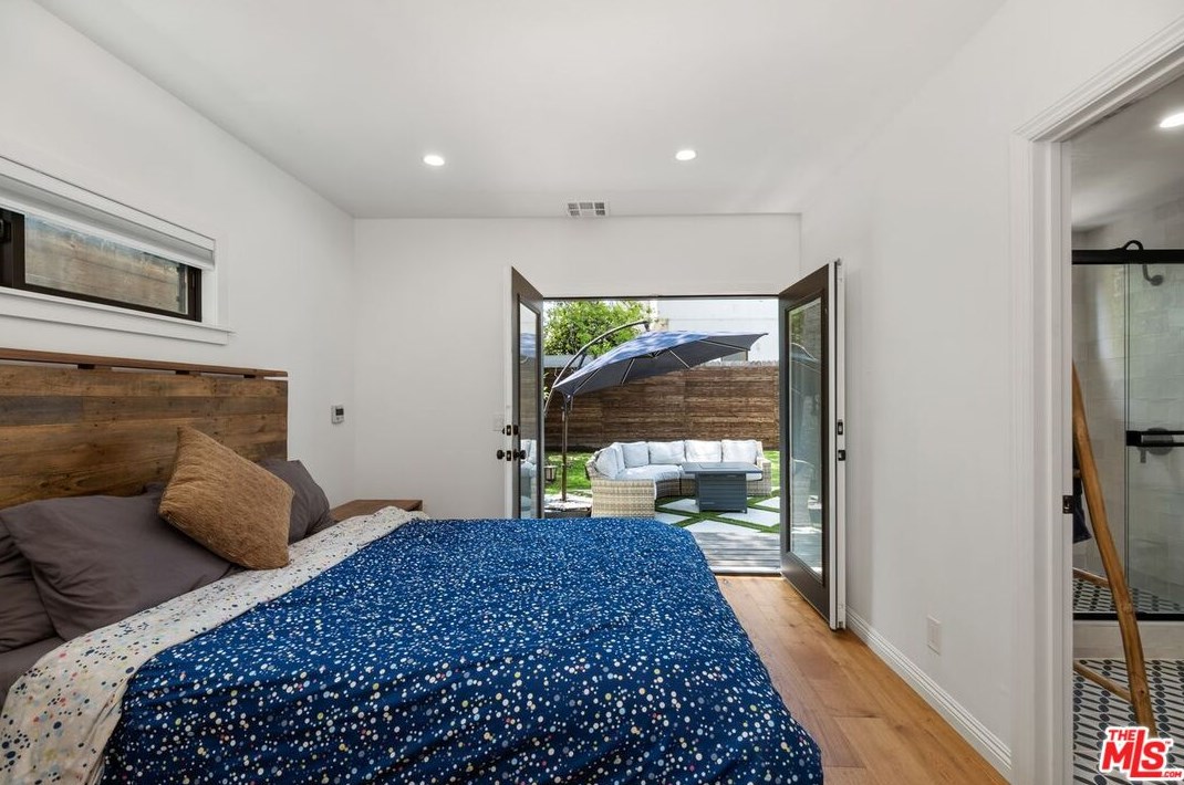 3720 Glenfeliz Blvd, Los Angeles CA  90039-1706 exterior