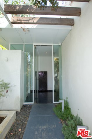 8515 Allenwood Rd, Los Angeles, CA 90046