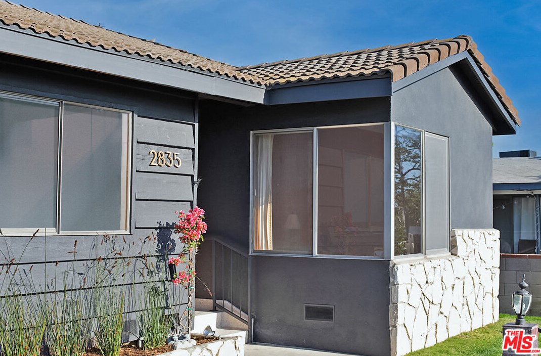 2835 Palmer Dr, Los Angeles, CA 90065-5235