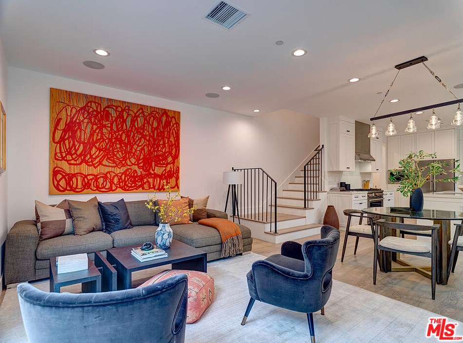 10560 Ayres Ave, Los Angeles CA  90064-3343 exterior