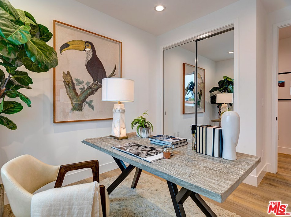 10560 Ayres Ave, Los Angeles CA  90064-3343 exterior