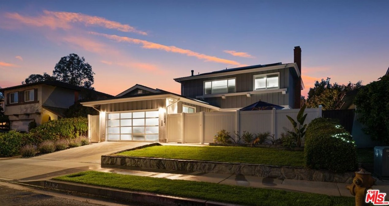 12613 Milton St, Los Angeles, CA 90066-6724