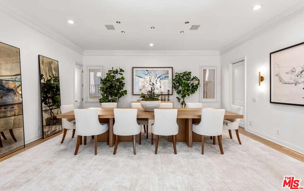 10248 Century Woods Dr, Los Angeles CA  90067-6304 exterior