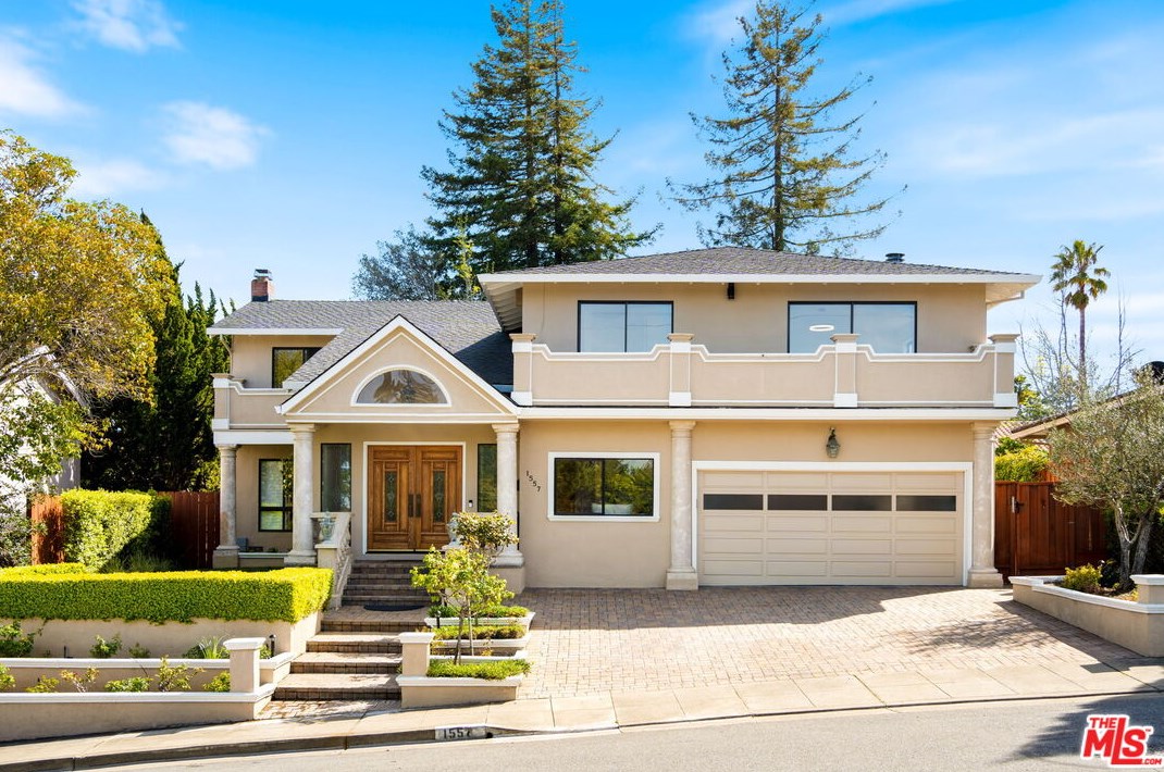 1557 Cedarwood Dr, San Mateo, CA 94403