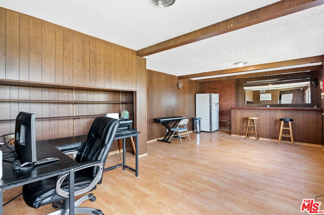 3639 Northland Dr, Los Angeles CA  90008-4419 exterior