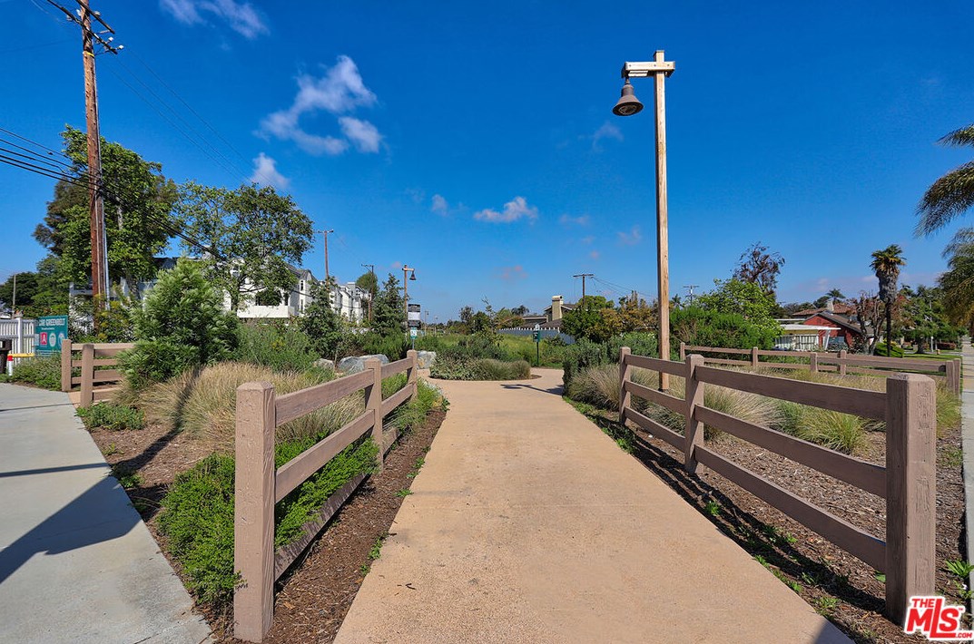 4619 E 4th St #2, Long Beach, CA