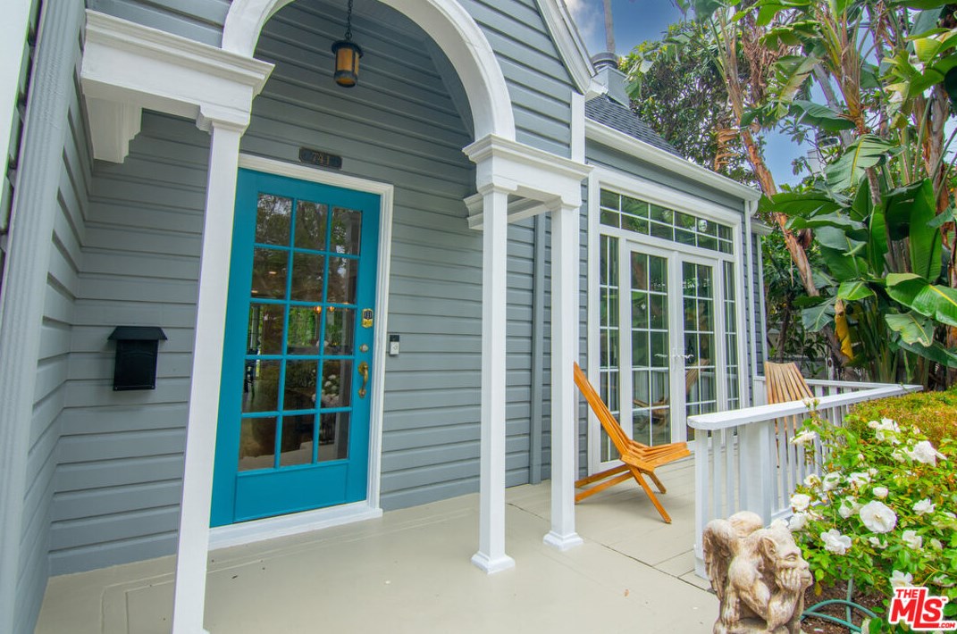 741 Martel Ave, Los Angeles CA  90046-7506 exterior