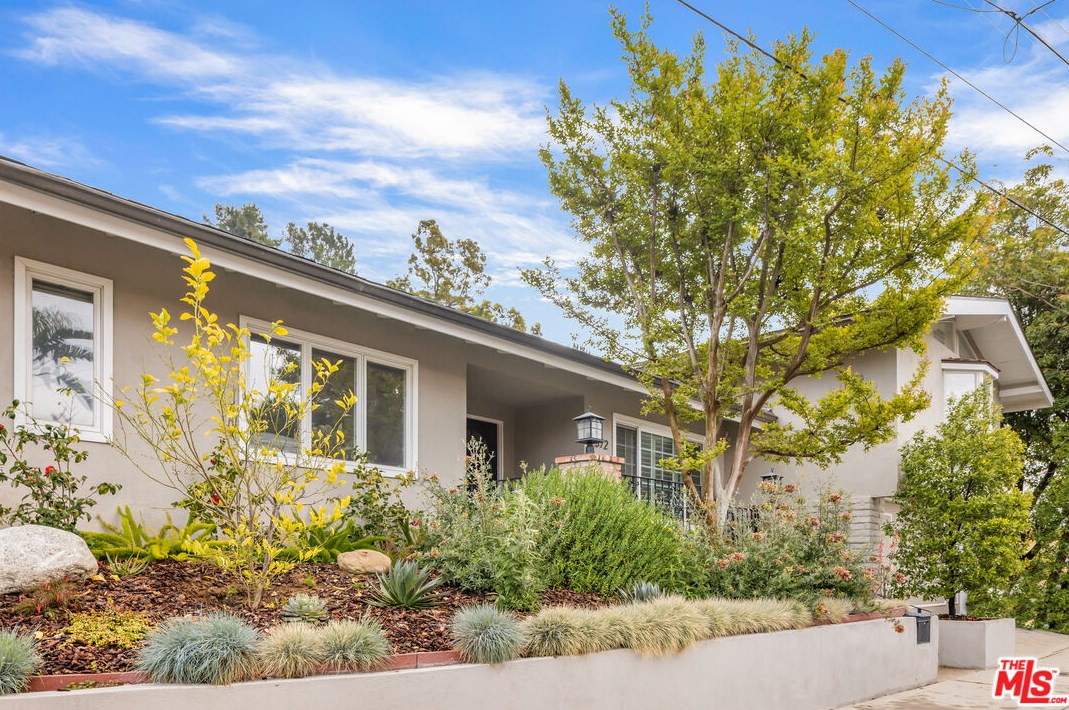 2372 Nalin Dr, Los Angeles, CA 90077-1806