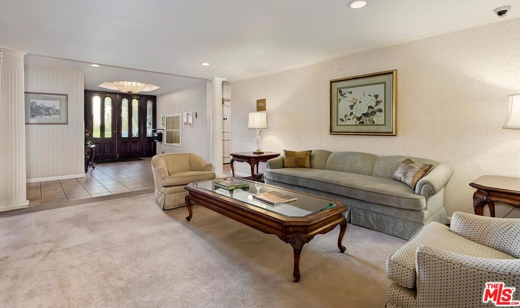 10794 Wilkins Ave, Los Angeles CA  90024-5068 exterior