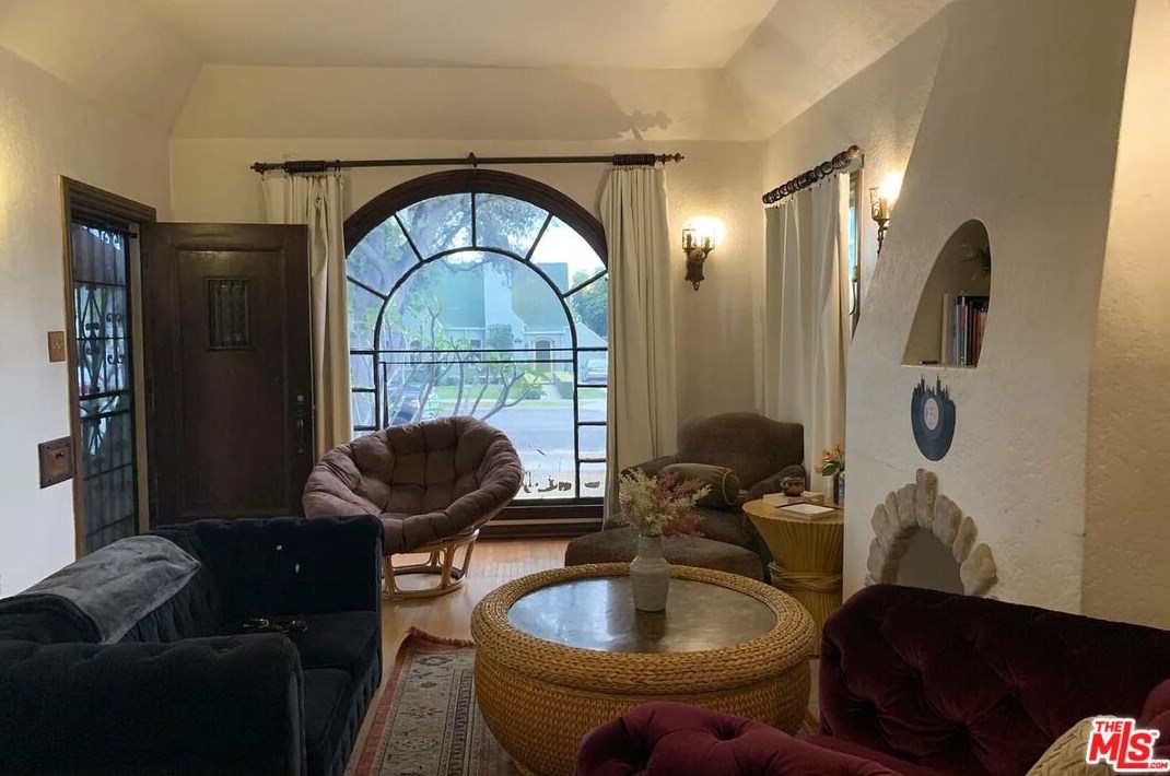 11549 See Dr, Whittier, CA 90606