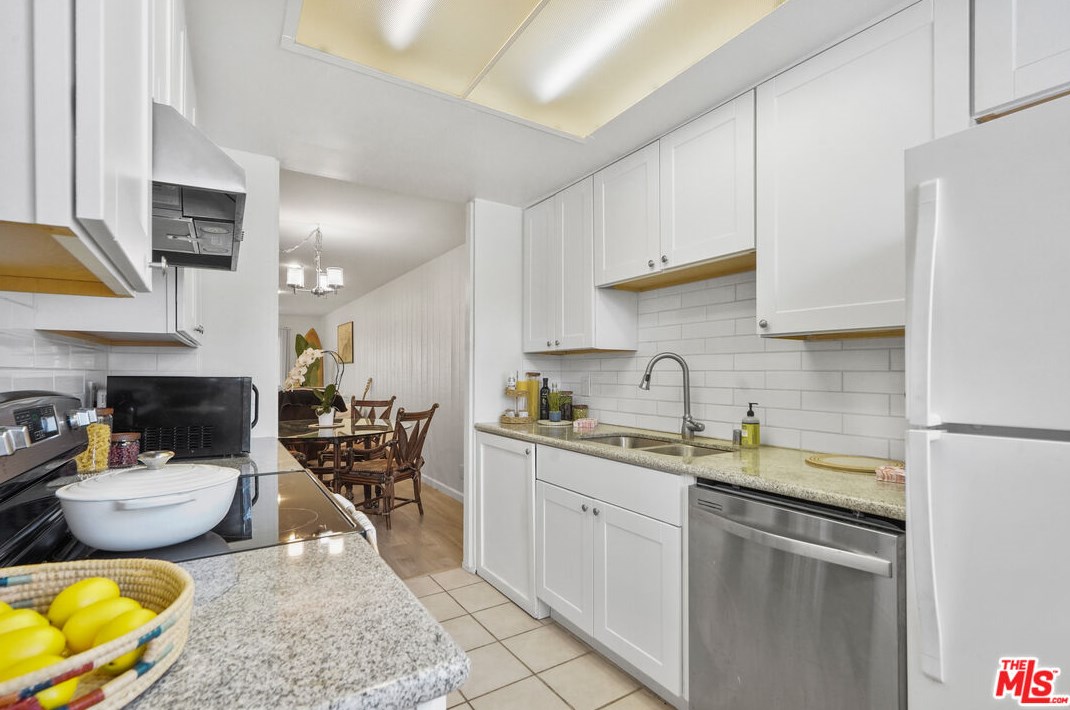 6460 Cavalleri Rd, Malibu, CA 90265
