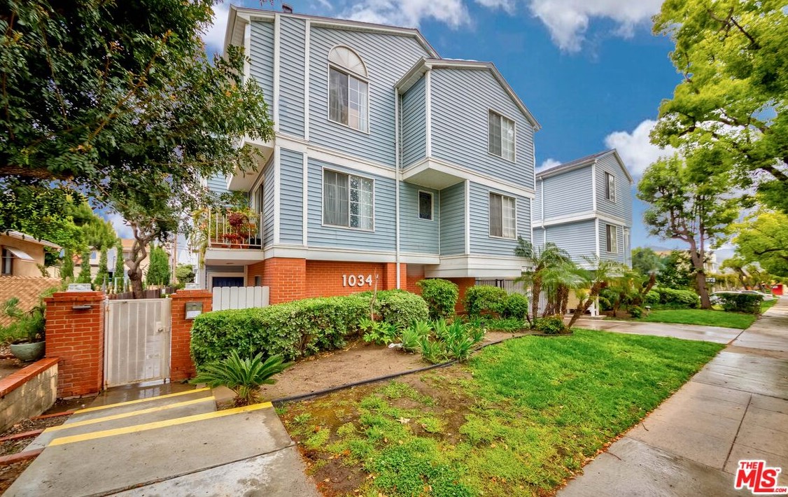 1034 Ruberta Ave #4, Glendale, CA 91201