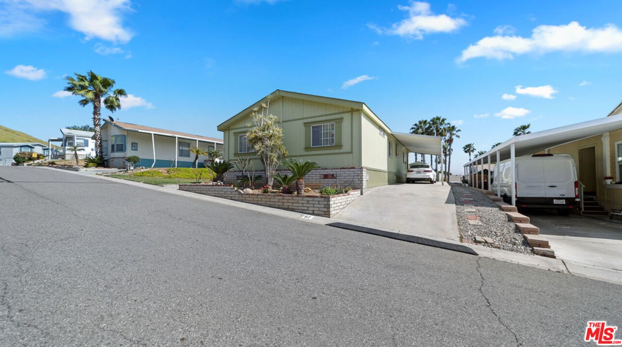 3700 Quartz Canyon Rd #61, Riverside, CA 92509