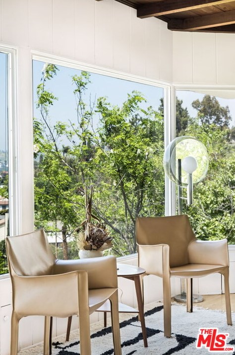 2133 Mayview Dr, Los Angeles CA  90027-4635 exterior