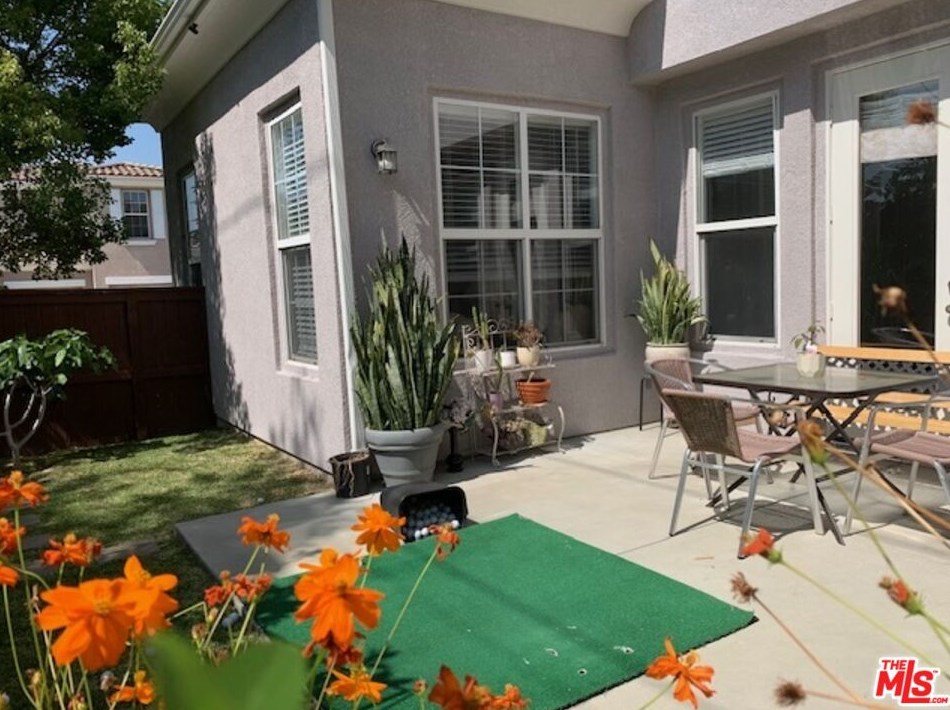 678 Milford St, Los Angeles CA  90042-2793 exterior