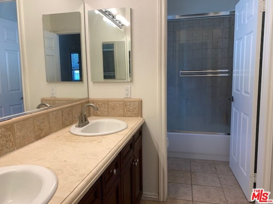 678 Milford St, Los Angeles CA  90042-2793 exterior