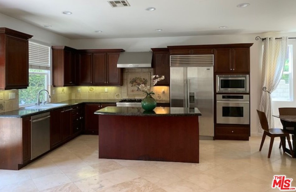 678 Milford St, Los Angeles CA  90042-2793 exterior