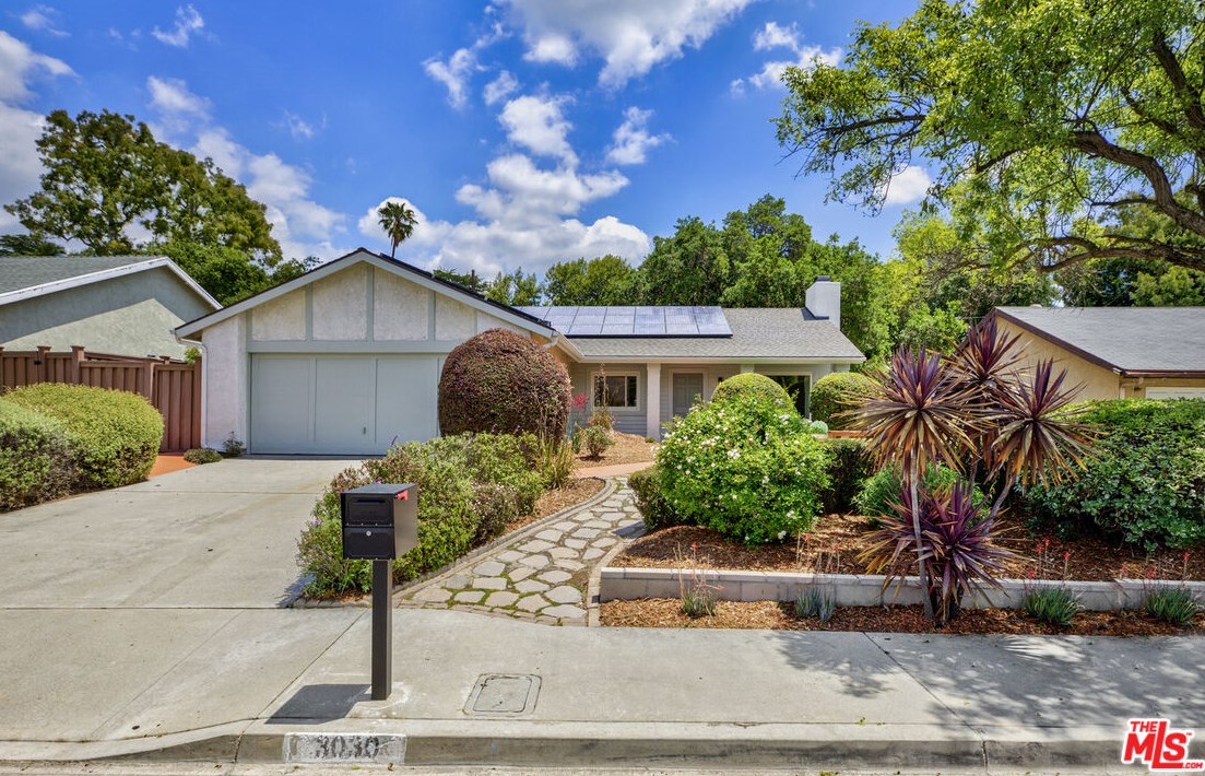 3030 El Nido Dr, Altadena, CA 91001