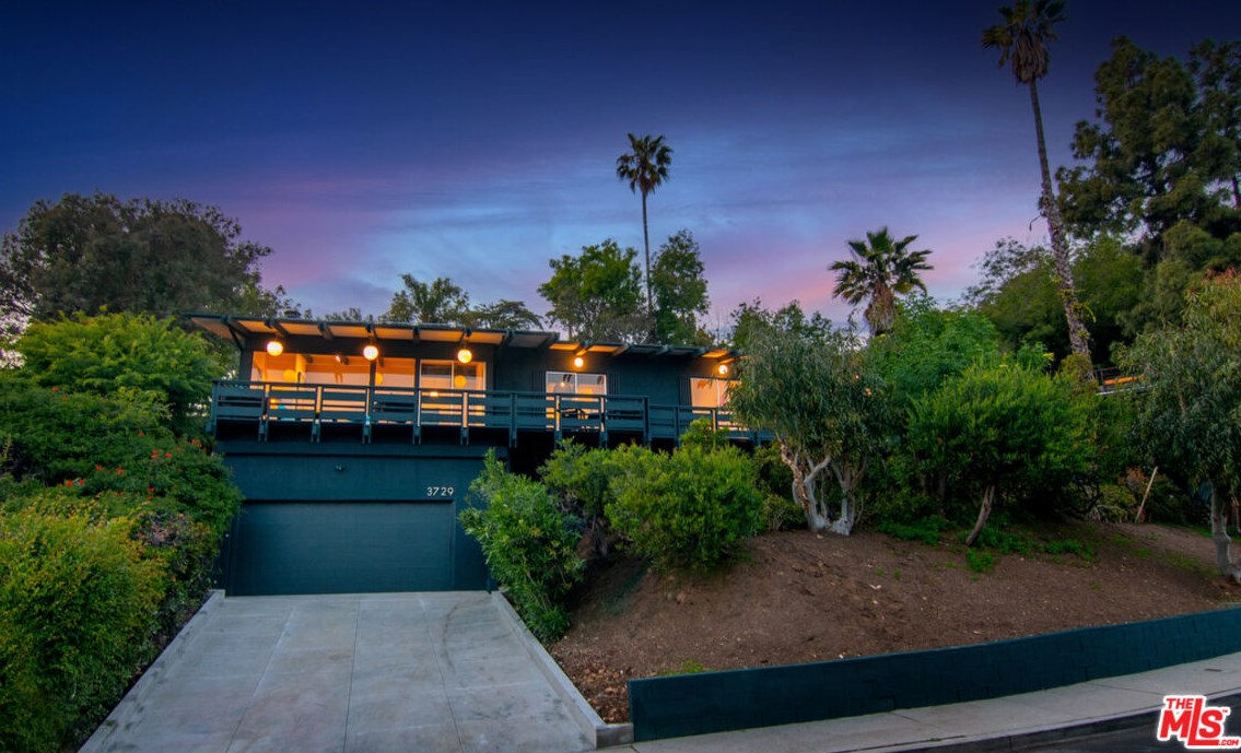 3729 Mayfair Dr, Los Angeles CA  90065-3208 exterior