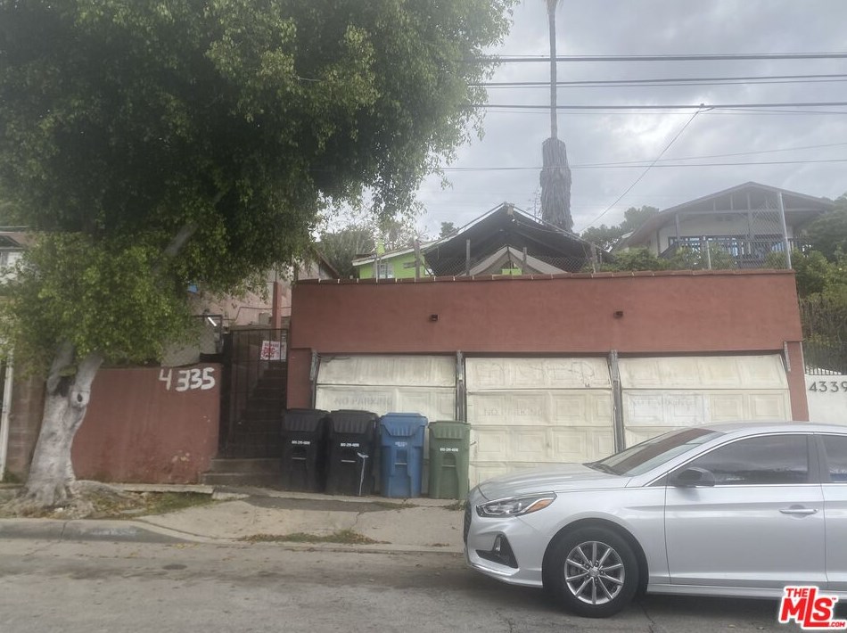 4335 Blanchard St, Los Angeles, CA 90022-1001
