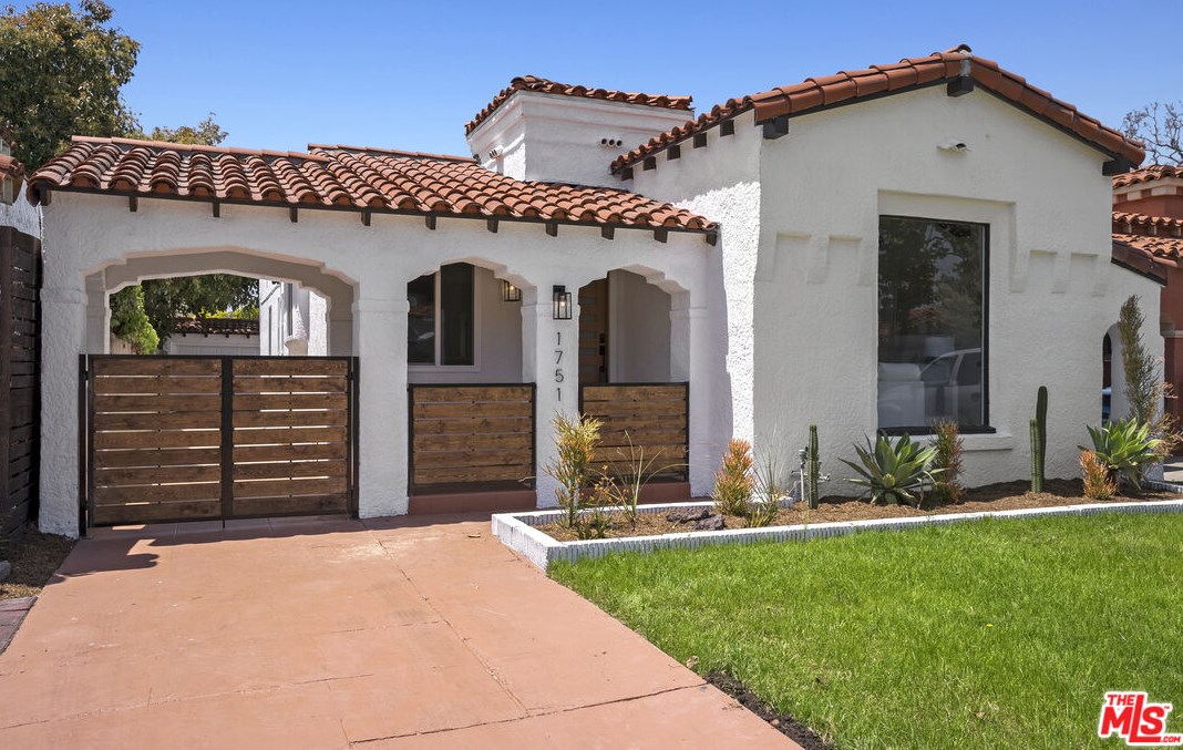 1751 Ogden Dr, Los Angeles, CA 90019-5036