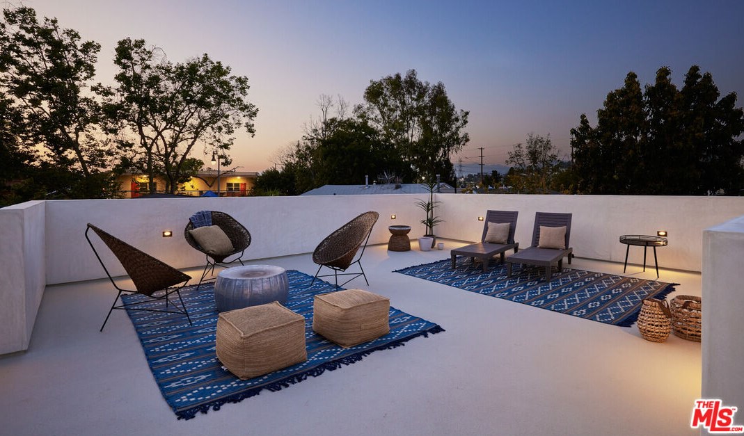 2242 Dorris Pl, Los Angeles CA  90031-1127 exterior