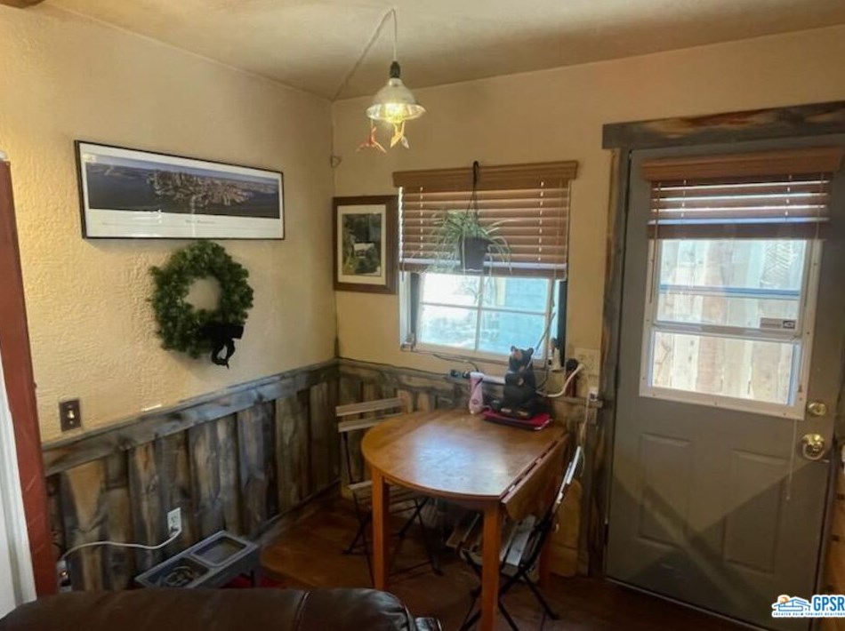 407 Garrick Way, Big Bear City CA  92314-8967 exterior