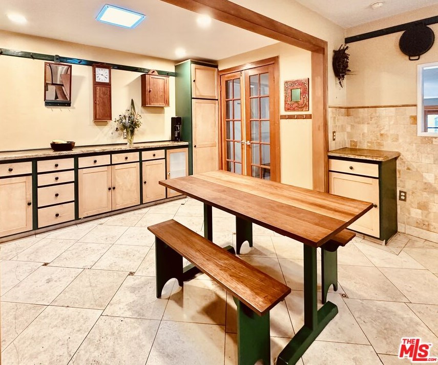 3130 Ivy St, Los Angeles CA  90034-3213 exterior