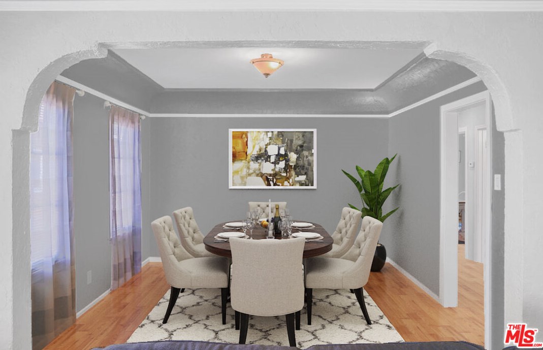 1244 Highland Ave, Los Angeles CA  90019-1733 exterior