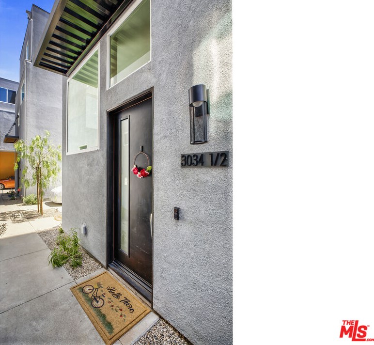 3034 Coolidge Ave, Los Angeles CA  90039-3414 exterior