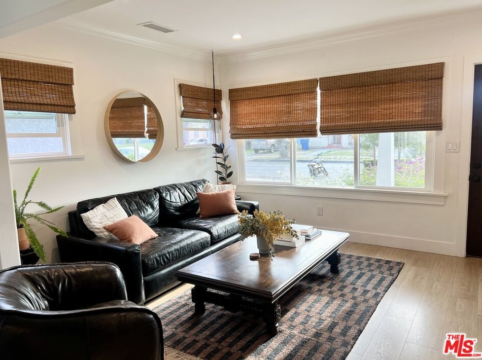 5914 Madden Ave, Los Angeles CA  90043-3215 exterior