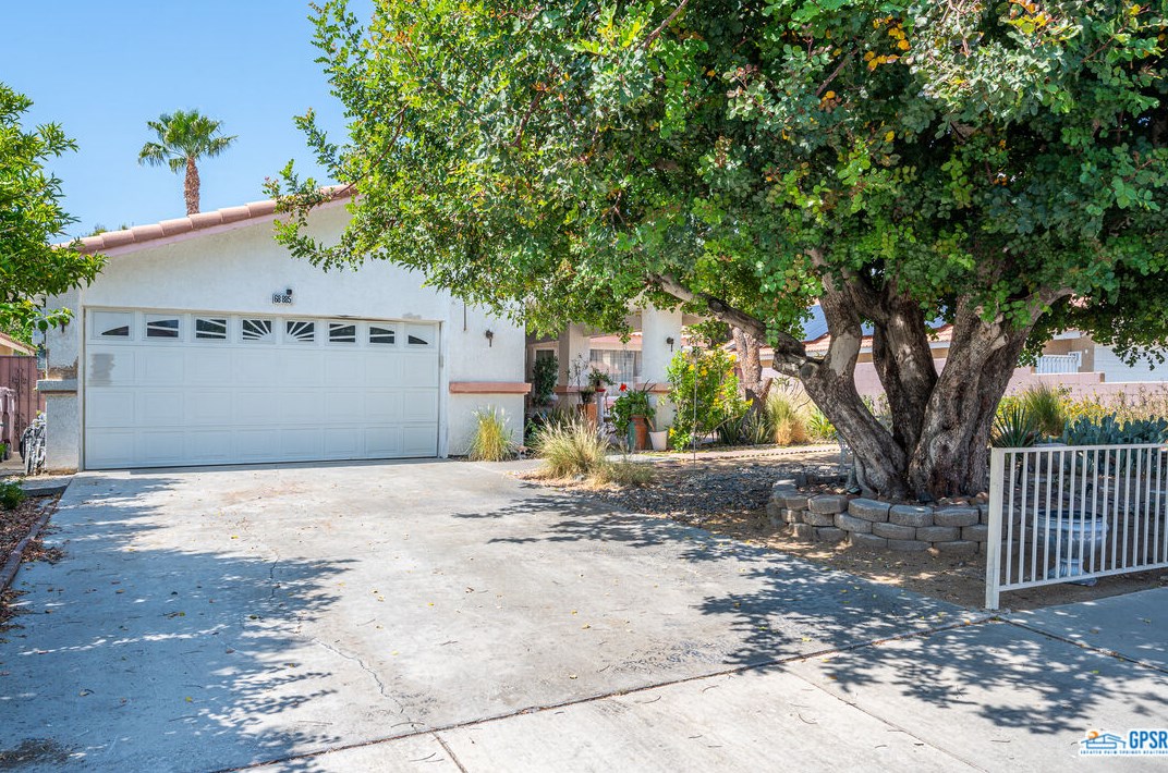 68885 Hermosillo Rd, Cathedral City, CA 92234-3848