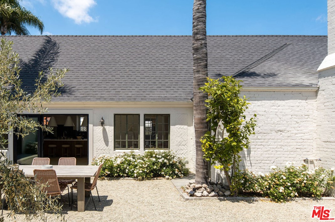 940 Hauser Blvd, Los Angeles CA  90036-4724 exterior
