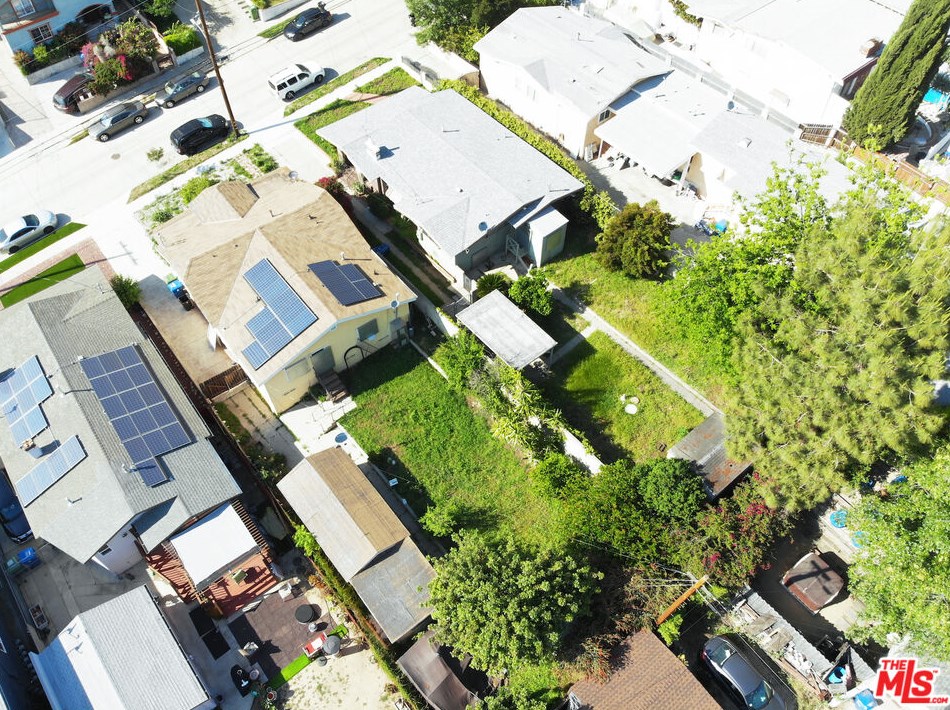 6162 Oak Crest Way, Los Angeles CA  90042-1310 exterior