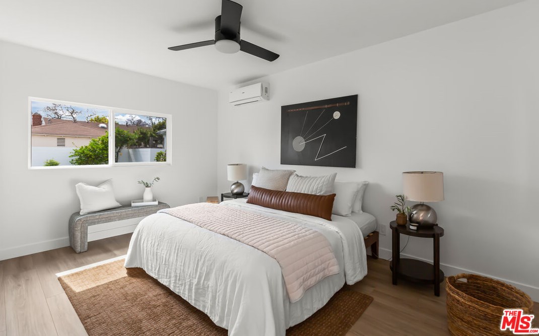 3741 Degnan Blvd, Los Angeles CA  90018-4018 exterior
