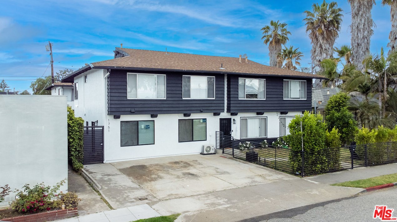 1751 Cabrillo Ave, Torrance, CA 90501