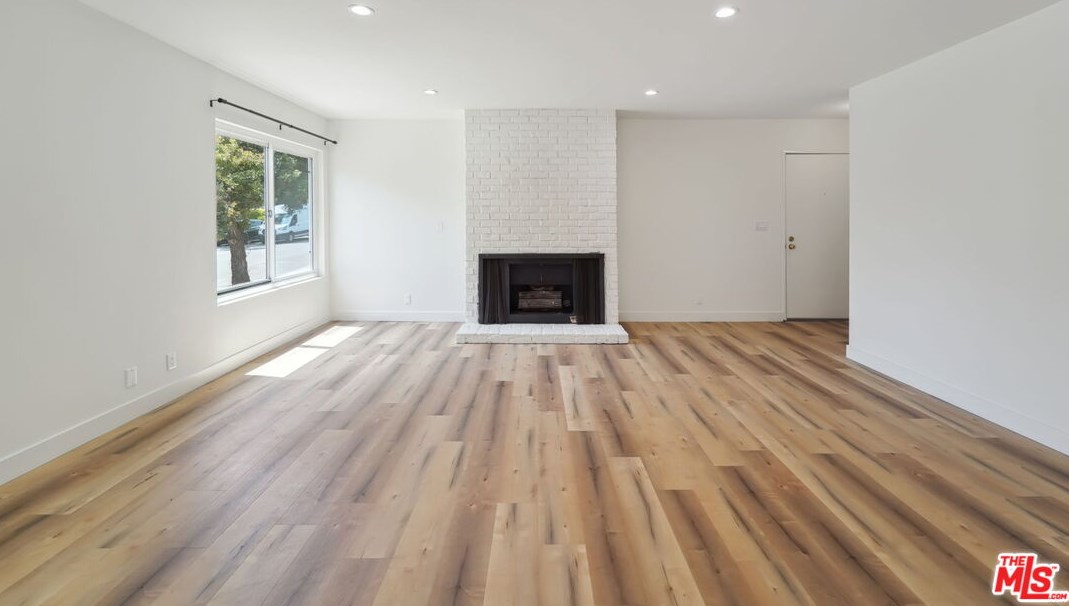 1133 22nd St #10, Santa Monica, CA 90403