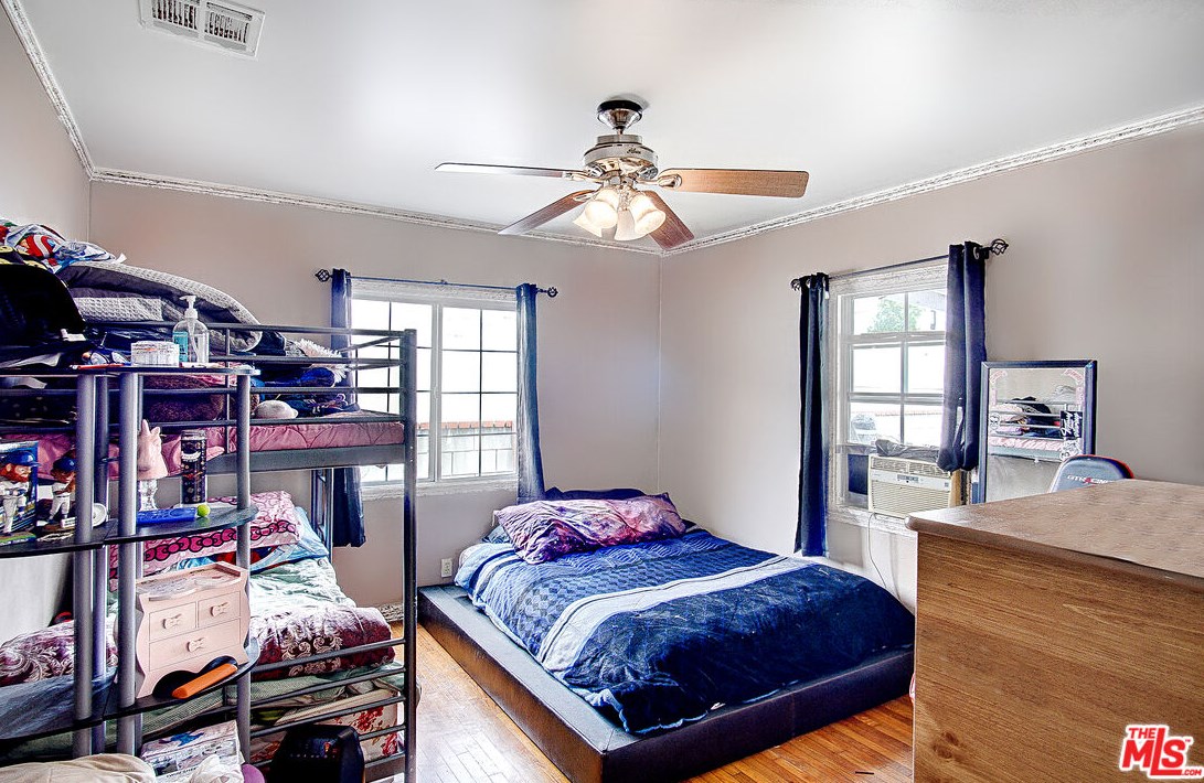 832 8 St, Alhambra CA  91801-4633 exterior