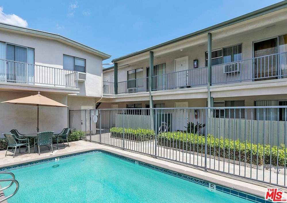 101 Beacon St, Alhambra CA  91801-3815 exterior