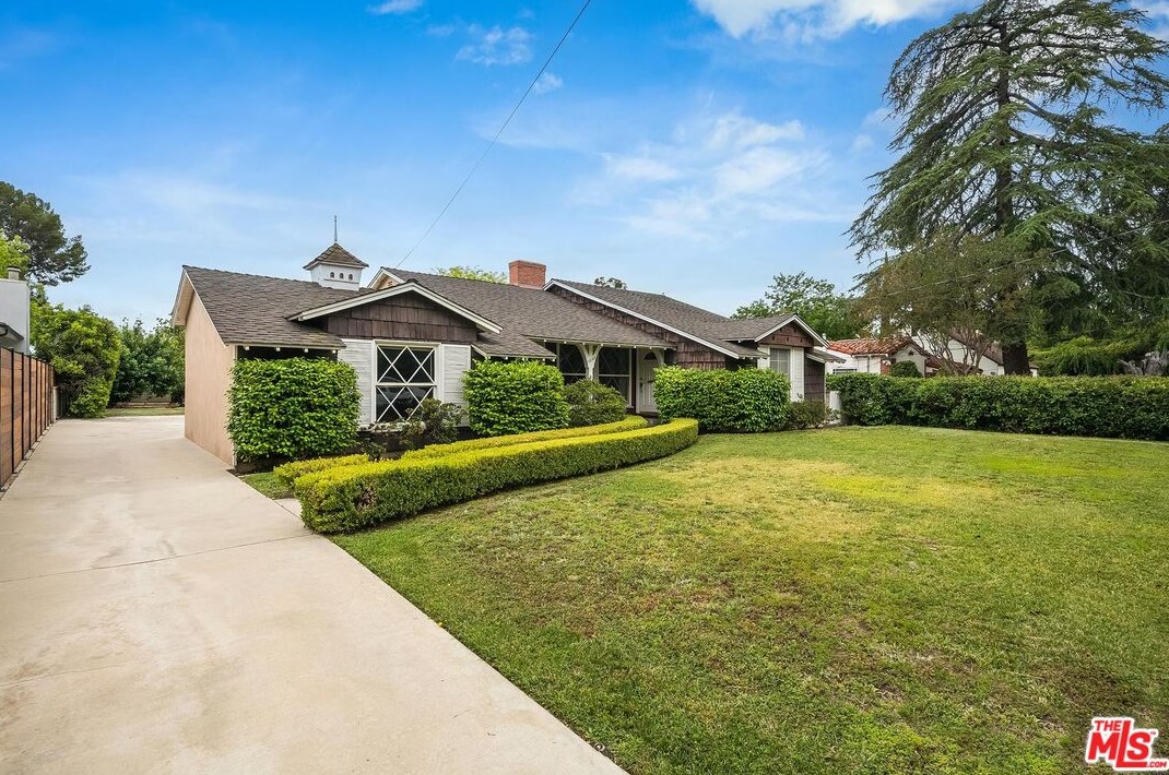 12200 Califa St, North Hollywood, CA 91607