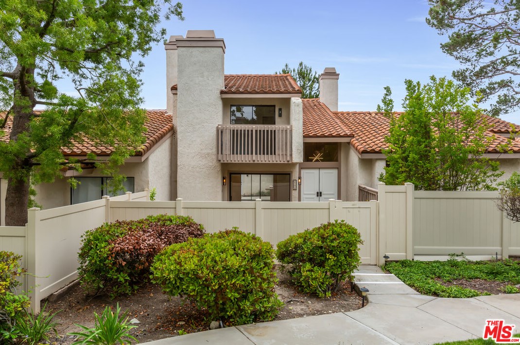 2198 Deerfield St, Thousand Oaks, CA 91362
