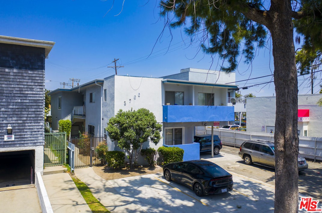 3766 Canfield Ave, Los Angeles, CA