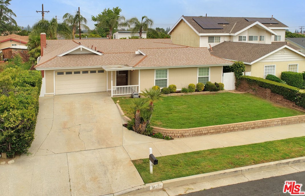 10358 Milwood Ave, Chatsworth, CA 91311-2342